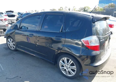 2010 Honda Fit Sport z USA, uszkodzony, nr VIN JHMGE8H69AS021974